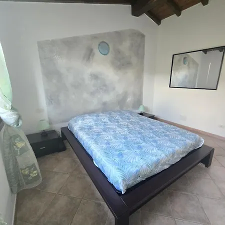 Trilocale Climatizzato L'oleandro Casa de Férias *