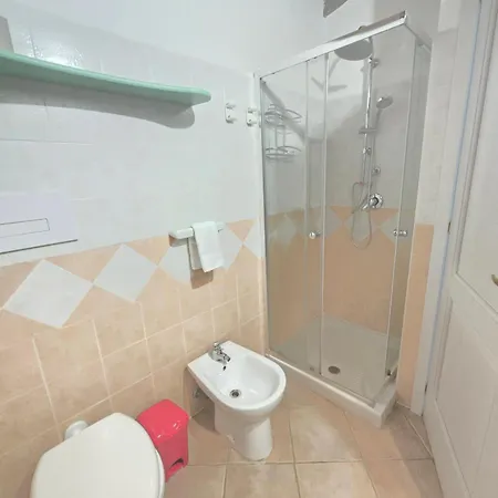 Trilocale Climatizzato L'oleandro * Tanaunella